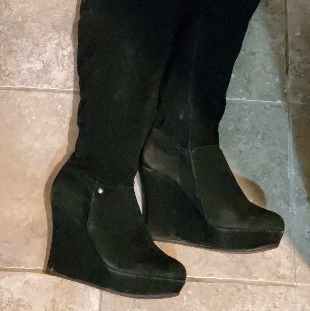 Boots over  the knee